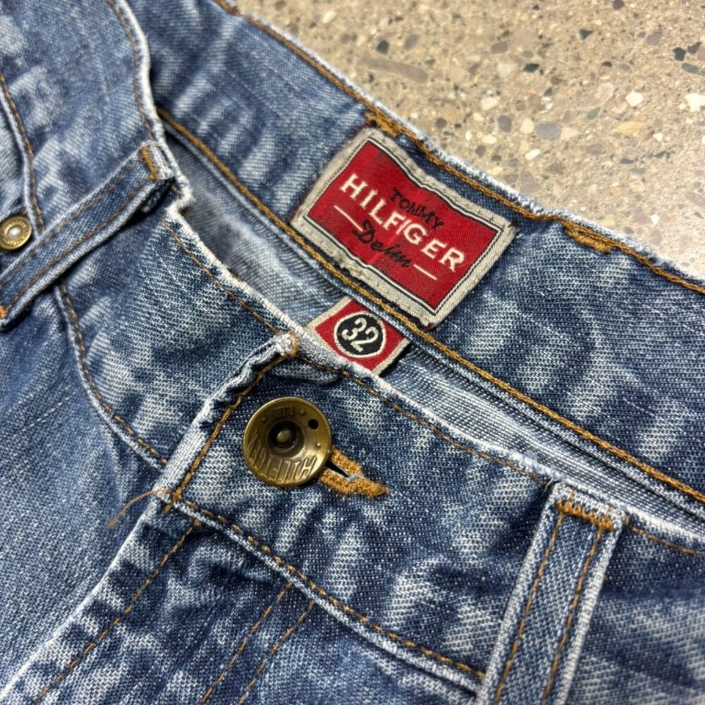 Vintage Red Label Tommy Hilfiger Jeans - Size 32